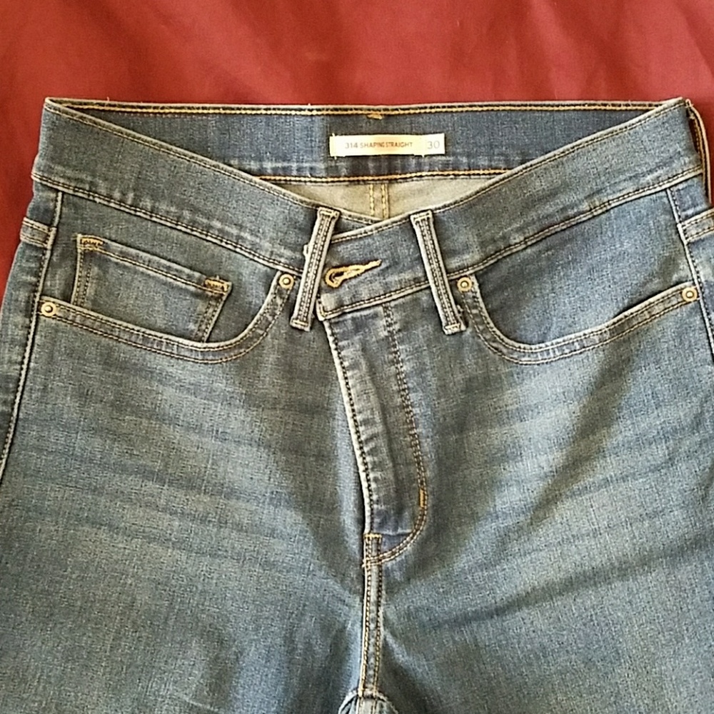 Levi's